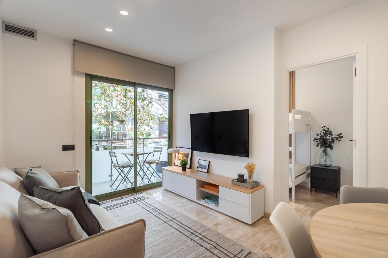 Cozy Apartment Les Corts Barcelona Eksteriør bilde